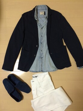 「SISLEY（シスレー）の薄手のジャケット。（テーラードジャケット、ブルー系）」を使った、NKさん（メンズ・175cm）の冬コーディネート