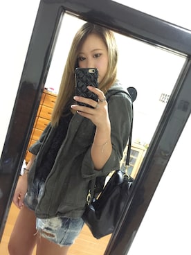 沼 尻 美 咲さんのコーディネート