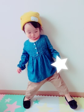 「アイテム（モカシン/デッキシューズ）」を使った、makoさん（キッズ・80cm）の秋コーディネート