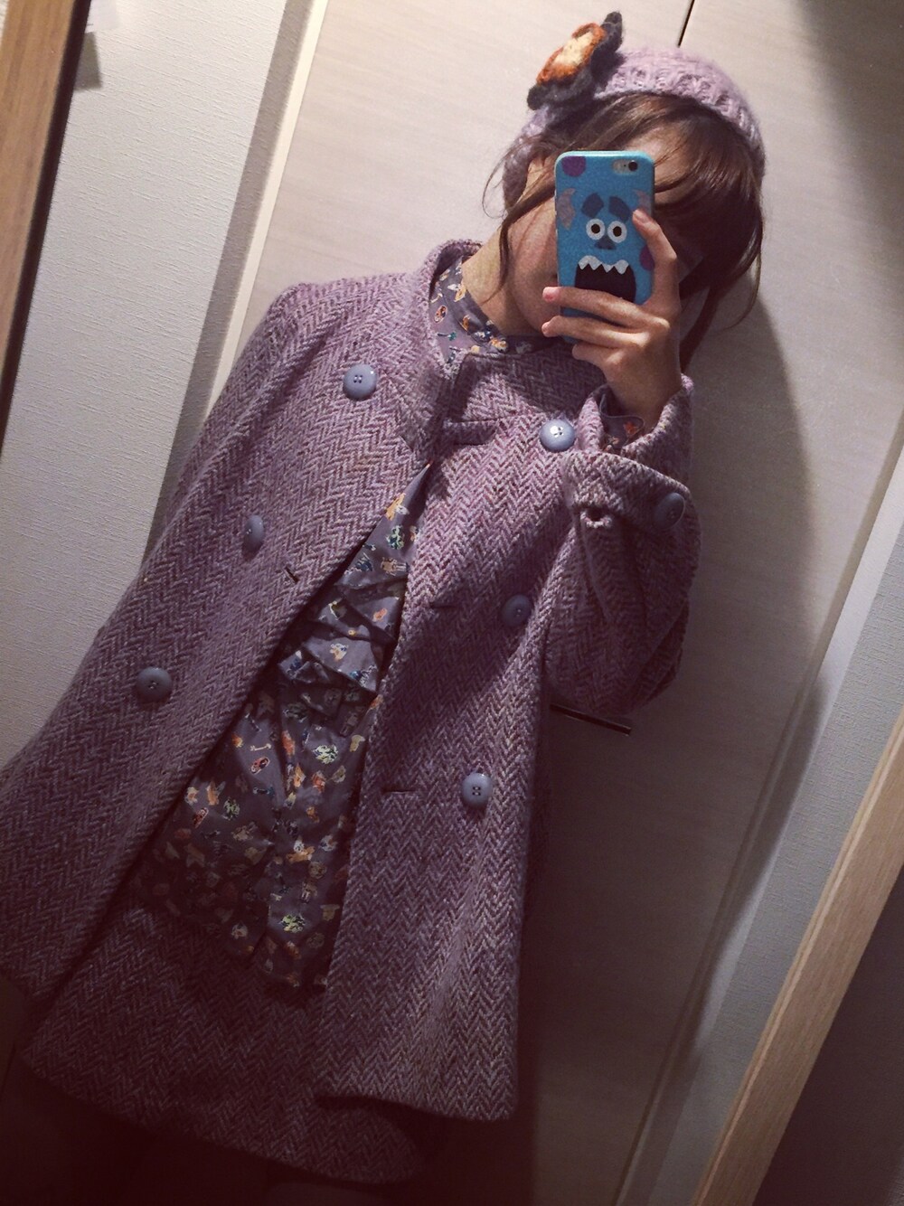 「秋のコーデ、紫コーデ」｜「VINTAGEのアイテム（ニットキャップ/ビーニー、パープル系）」を使った、ピンぴょんさん（レディース・167cm）の秋コーディネートの1枚目の写真