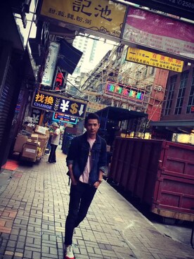 「PULL&BEAR（プルアンドベア）のアイテム（デニムジャケット）」を使った、Kingki-wongさん（メンズ・174cm）の秋コーディネート