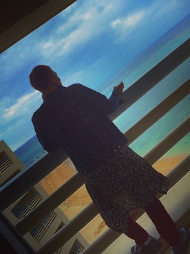 「アイテム（デニムパンツ、レッド系）」を使った、りょーちんさん（メンズ・180cm）の冬コーディネート