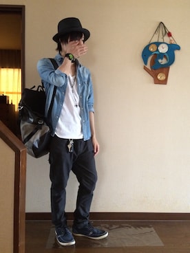 「BEAUTY&YOUTH UNITED ARROWS（ビューティーアンドユースユナイテッドアローズ）のアイテム（Tシャツ/カットソー、ホワイト系）」を使った、issiさん（メンズ・164cm）の秋コーディネート