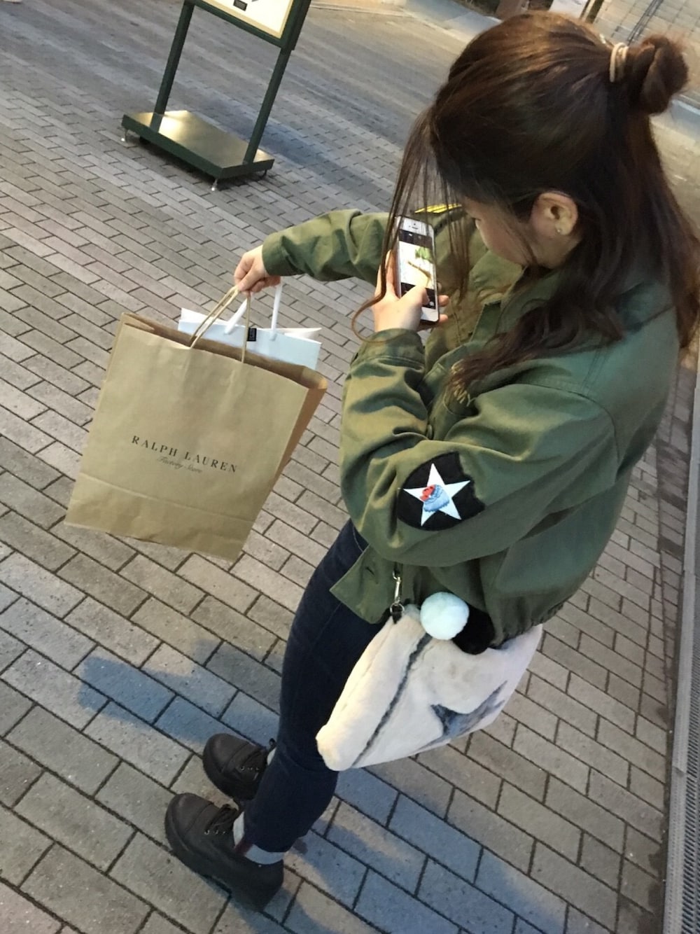 「シンプル、カジュアル、ハーフアップ」｜「Right-onのアイテム（ミリタリージャケット、グリーン系）」を使った、mktさん（レディース・147cm）の冬コーディネートの1枚目の写真