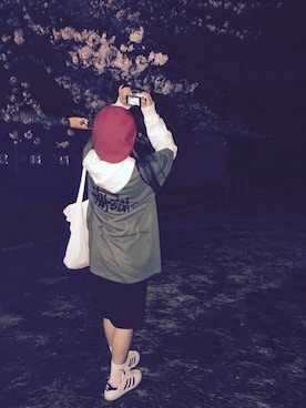 「アイテム（ハンチング/ベレー帽、レッド系）」を使った、KAWAYUIさん（レディース・156cm）の春コーディネート