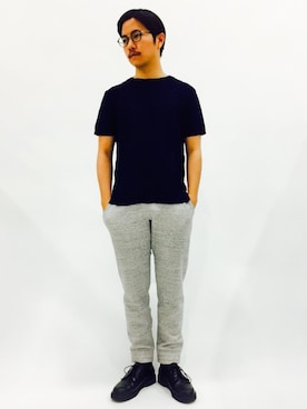 「グレーのスウェットパンツ」｜K-1RO(ケーイチロー)さん（メンズ・171cm）の春コーディネート