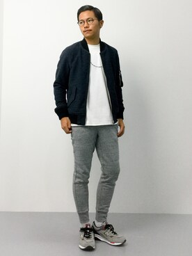 「AZUL by moussy（アズールバイマウジー）のアイテム（MA-1）」を使った、K-1RO(ケーイチロー)さん（メンズ・171cm）の夏コーディネート