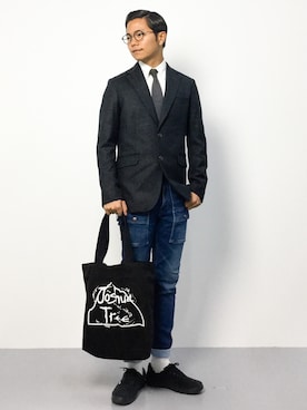「crocs（クロックス）のアイテム」を使った、K-1RO(ケーイチロー)さん（メンズ・171cm）の秋コーディネート