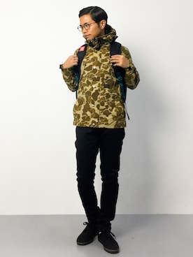 「Dr. Martens（ドクターマーチン）のアイテム（スニーカー）」を使った、K-1RO(ケーイチロー)さん（メンズ・171cm）の秋コーディネート
