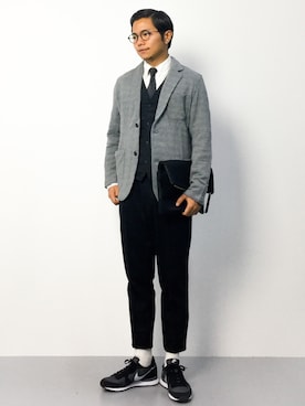 K-1RO(ケーイチロー)さんの「HERRINGBONE 2WAY STRETCH ANKLE CUT」を使ったコーディネート