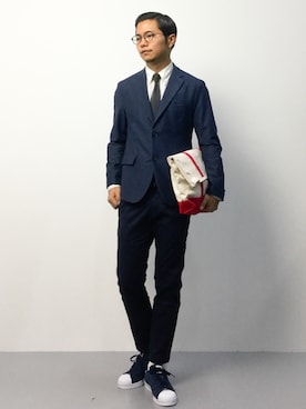 「DETAILS（ディテールズ）のアイテム（パンツ）」を使った、K-1RO(ケーイチロー)さん（メンズ・171cm）の秋コーディネート