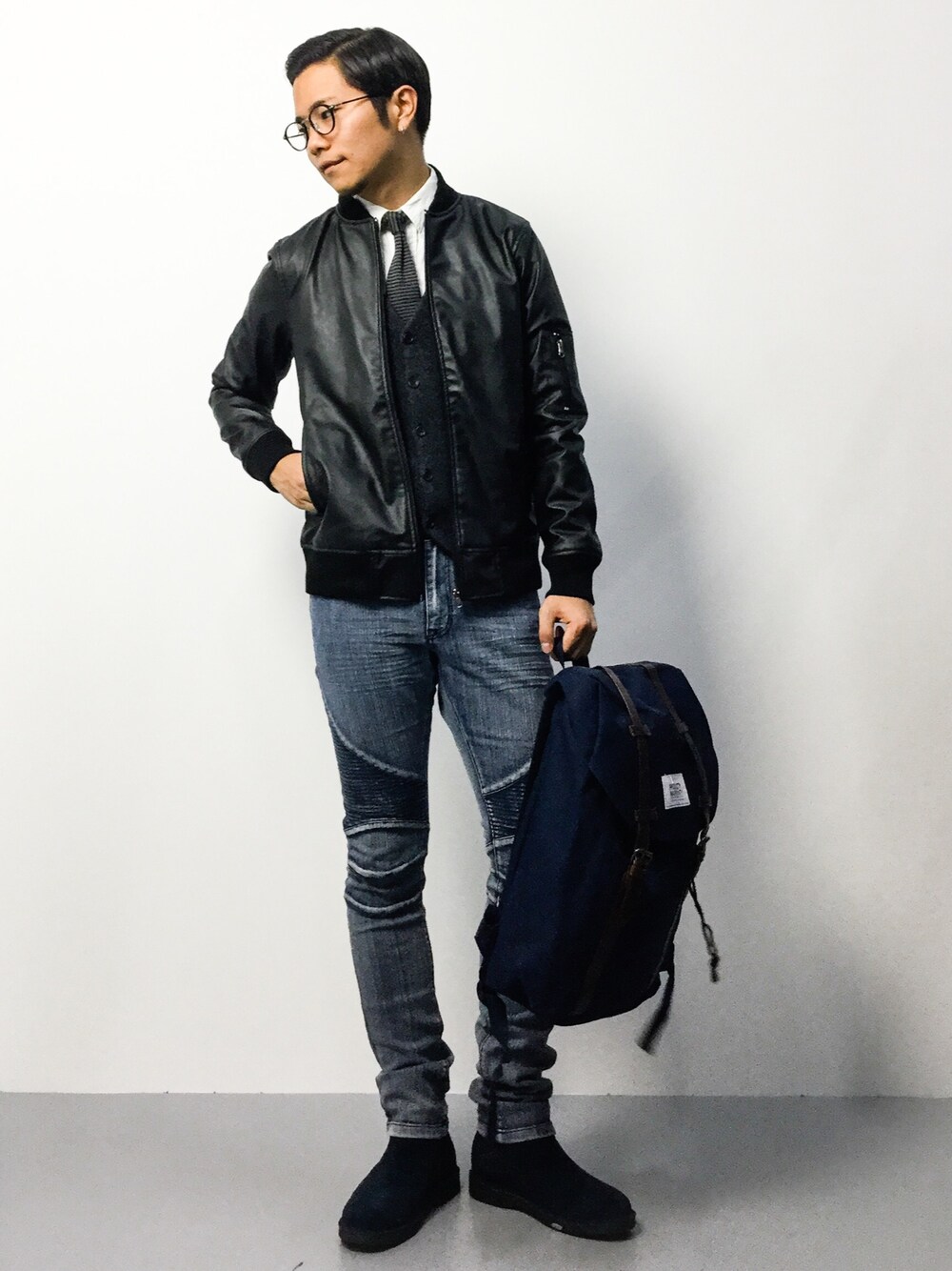 「UP STARTのPU MA-1（MA-1、ブラック系）」を使った、K-1RO(ケーイチロー)さん（メンズ・171cm）の秋コーディネートの1枚目の写真