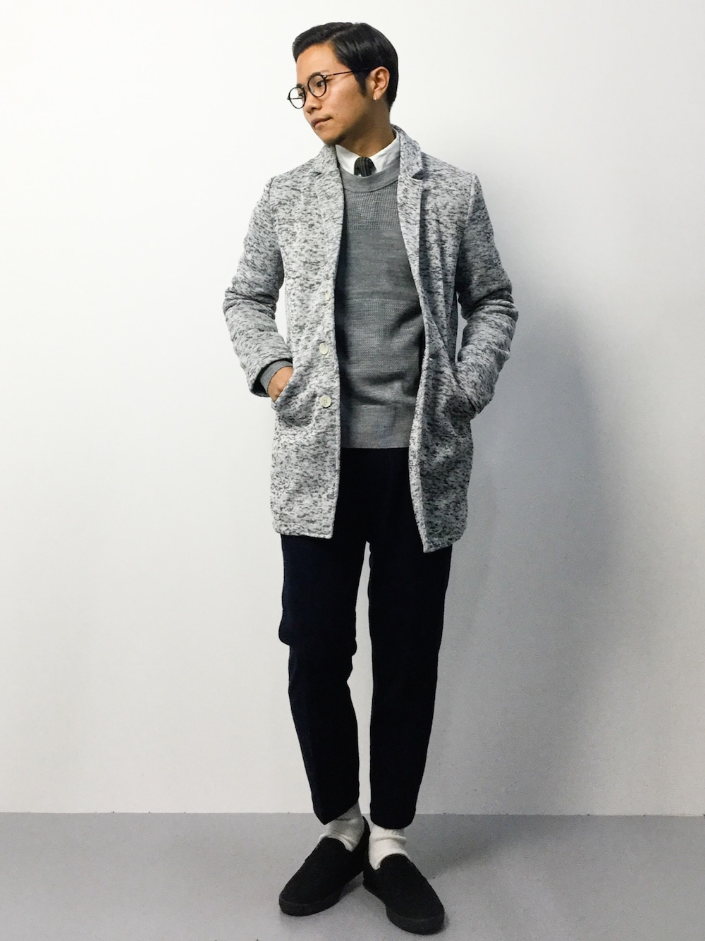 「knock through abstractionの【KTAB/Knock Through Abstraction】knit fleece chesterfield coat/ニットフリースチェスターコート（チェスターコート、ホワイト系）」を使った、K-1RO(ケーイチロー)さん（メンズ・171cm）の秋コーディネートの1枚目の写真