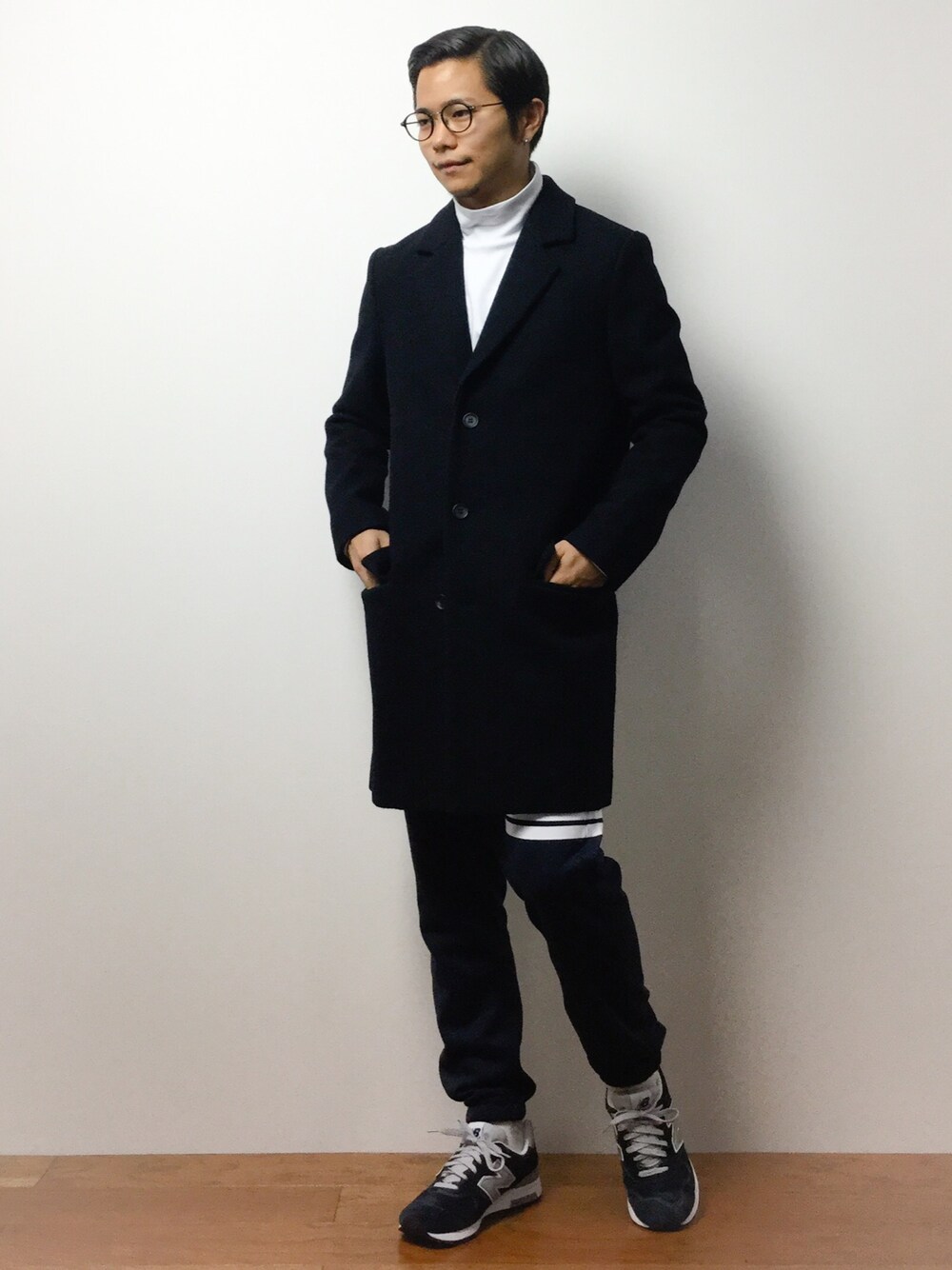 「ANAP MENのモックネックTOP（Tシャツ/カットソー、ホワイト系）」を使った、K-1RO(ケーイチロー)さん（メンズ・171cm）の冬コーディネートの1枚目の写真