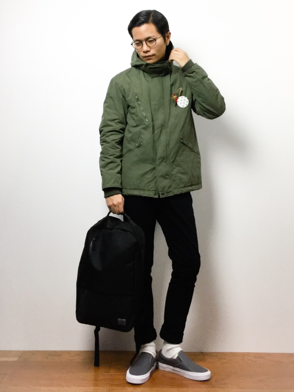 「MONKEY TIMEの＜sully wong＞ JR COURIER B/PACK/バッグ（バックパック/リュック、ブラック系）」を使った、K-1RO(ケーイチロー)さん（メンズ・171cm）の冬コーディネートの1枚目の写真