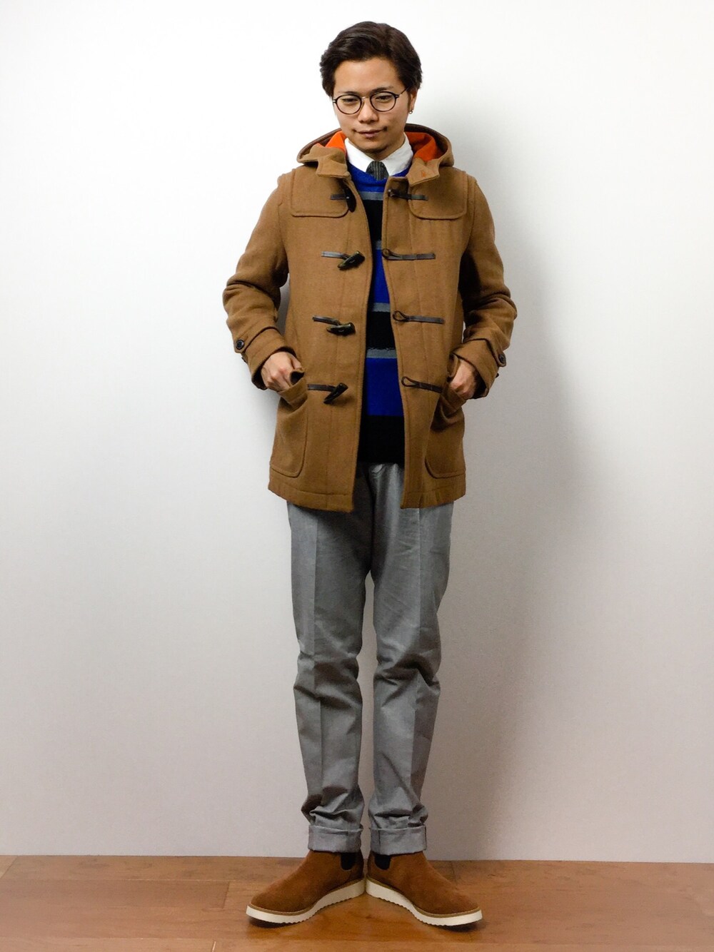 「ADAM ET ROPE'のワイドボーダークルーネックニット（ニット/セーター、ブルー系）」を使った、K-1RO(ケーイチロー)さん（メンズ・171cm）の冬コーディネートの1枚目の写真