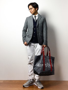 「Education from Youngmachines（エデュケーションフロムヤングマシーン）のアイテム」を使った、K-1RO(ケーイチロー)さん（メンズ・171cm）の冬コーディネート