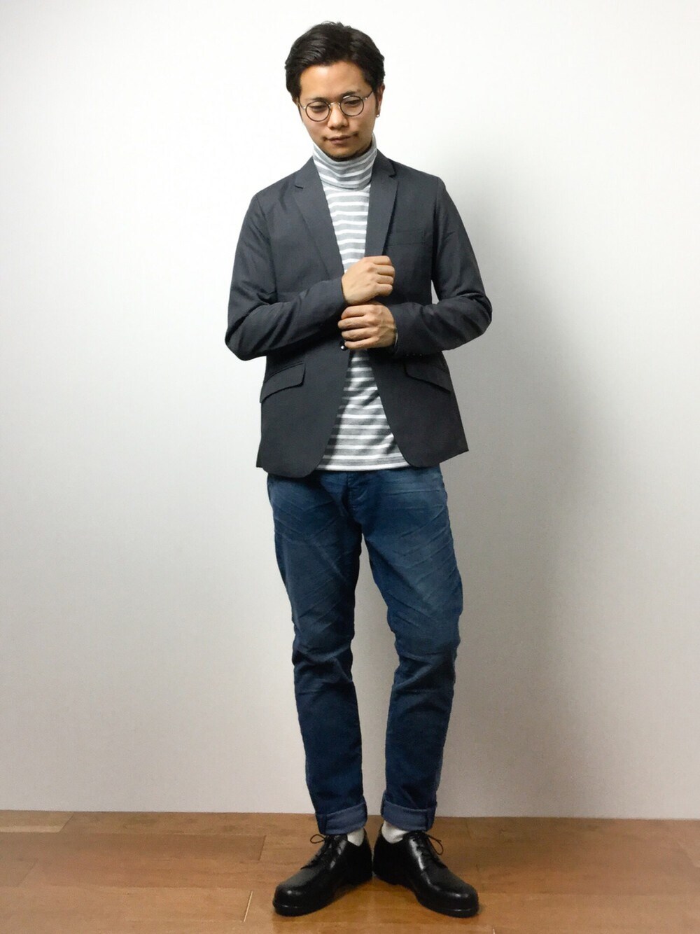 「ORCIVALの＜15秋冬＞【ORCIVAL(オーシバル)】長袖タートルネックＴシャツ（Tシャツ/カットソー、グレー系）」を使った、K-1RO(ケーイチロー)さん（メンズ・171cm）の冬コーディネートの1枚目の写真