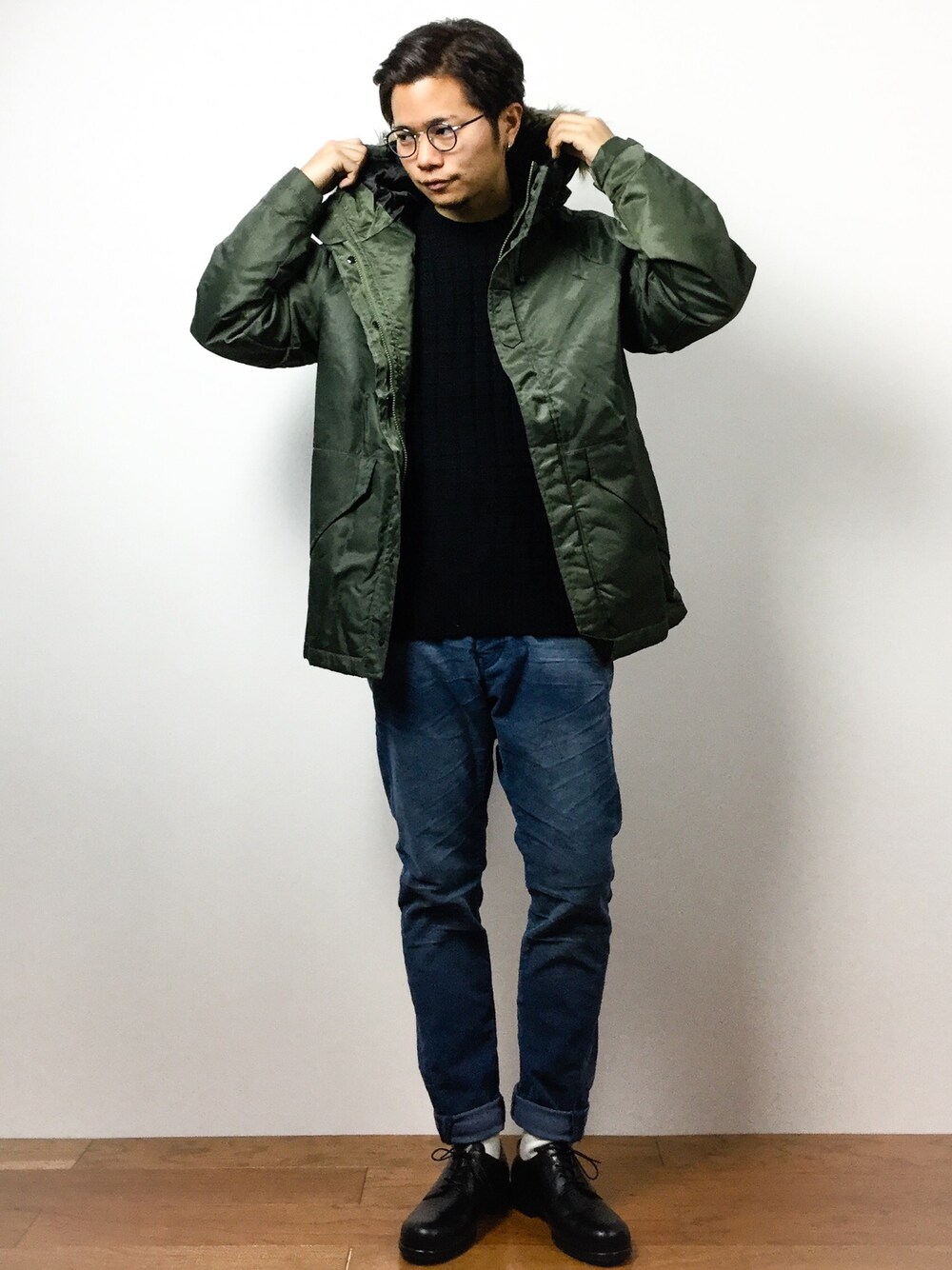 「DOUBLE STEALのMilitary Field Jacket　ファーコート（ナイロンジャケット、グリーン系）」を使った、K-1RO(ケーイチロー)さん（メンズ・171cm）の冬コーディネートの1枚目の写真