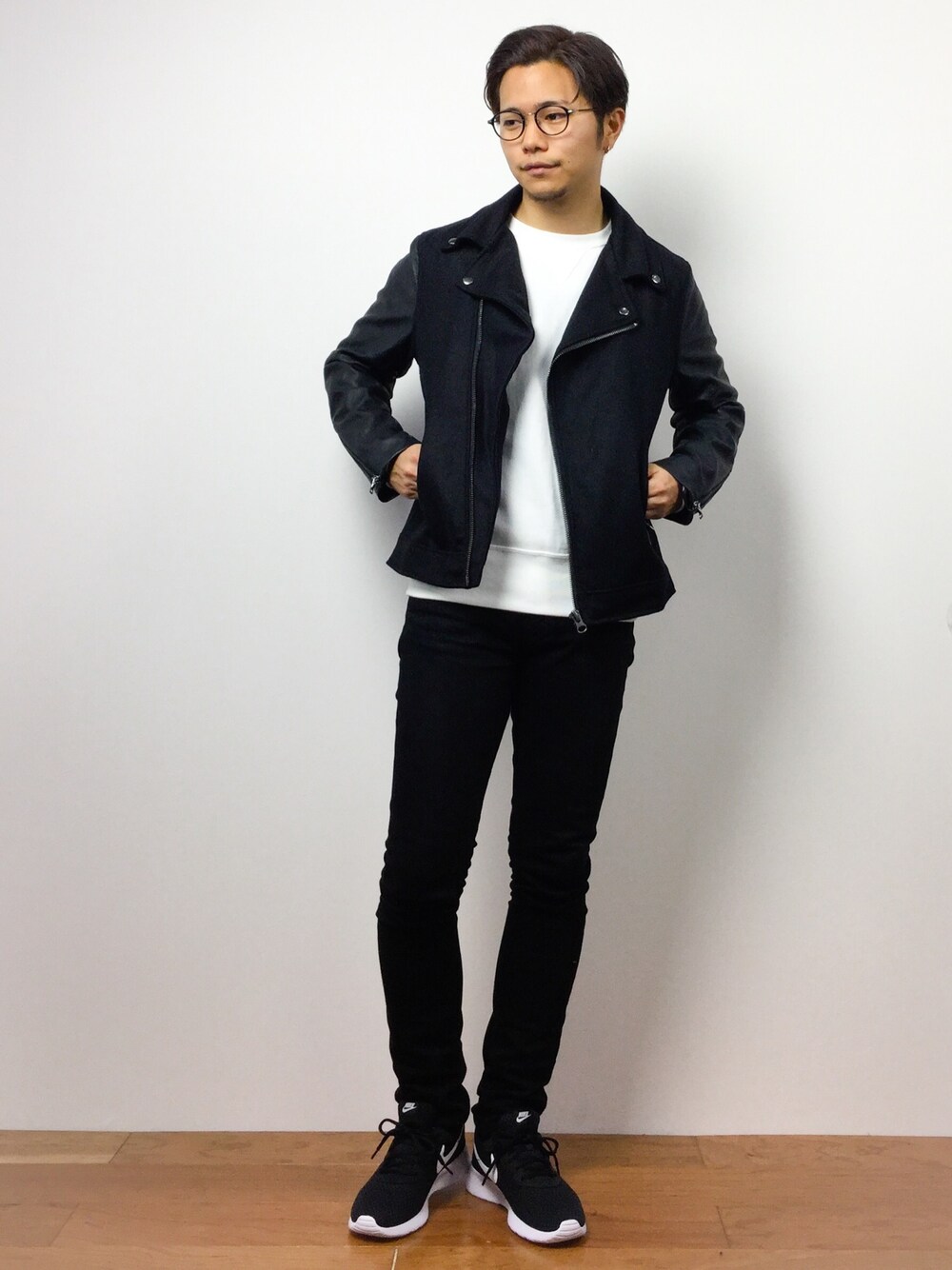 「ChampionのChampion/チャンピオン 別注REVERSE WEAVE CREW NECK SWEAT SHIRT　STANDARD FIT（スウェット、ホワイト系）」を使った、K-1RO(ケーイチロー)さん（メンズ・171cm）の冬コーディネートの1枚目の写真
