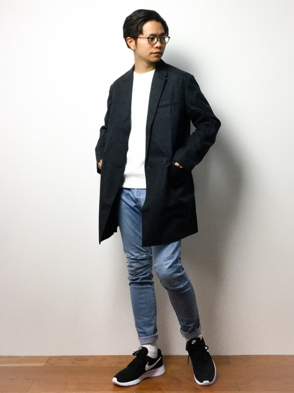 「ChampionのChampion/チャンピオン 別注REVERSE WEAVE  CREW NECK SWEAT SHIRT RELAX FIT（スウェット、ホワイト系）」を使った、K-1RO(ケーイチロー)さん（メンズ・171cm）の冬コーディネートの1枚目の写真