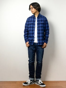 「Lee（リー）のLEE/別注THERMOLITE Skinny（デニムパンツ）」を使った、K-1RO(ケーイチロー)さん（メンズ・171cm）の秋コーディネート