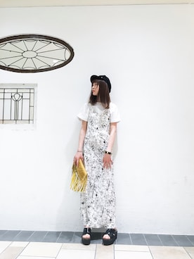 「outfit」｜「アイテム（ワンピース/ドレス）」を使った、Narcissus ESTさん（レディース・172cm）の春コーディネート