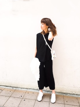 「セットアップスタイル」｜「アイテム（オールインワン・サロペット）」を使った、Narcissus ESTさん（レディース・172cm）の春コーディネート