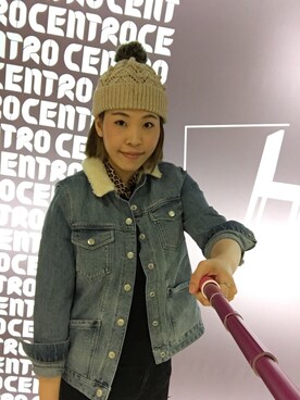 「French Connection  （-）のアイテム（帽子）」を使った、Jona Joannaさん（レディース・174cm）の春コーディネート