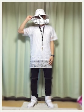 ニシャさんのコーディネート