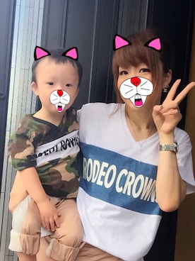 「Rodeo Crowns（ロデオクラウンズ）のアイテム（Tシャツ/カットソー、グリーン系）」を使った、hirakikoさん（キッズ・100cm）の秋コーディネート