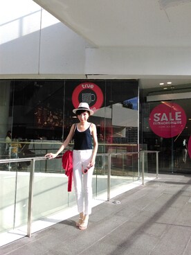 「アイテム（チューブトップ、ブルー系）」を使った、Meggyさん（レディース・159cm）の冬コーディネート