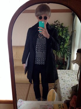 「COMME des GARCONS（コムデギャルソン）のアイテム（ステンカラーコート）」を使った、soumiさん（メンズ・177cm）の春コーディネート