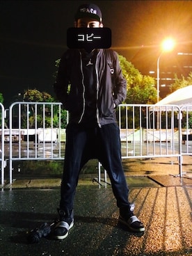 「エアジョーダン」｜「アイテム（ブルゾン）」を使った、soumiさん（メンズ・177cm）の秋コーディネート