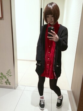 カーディガン ボレロを使った 赤シャツ のレディース人気ファッションコーディネート Wear