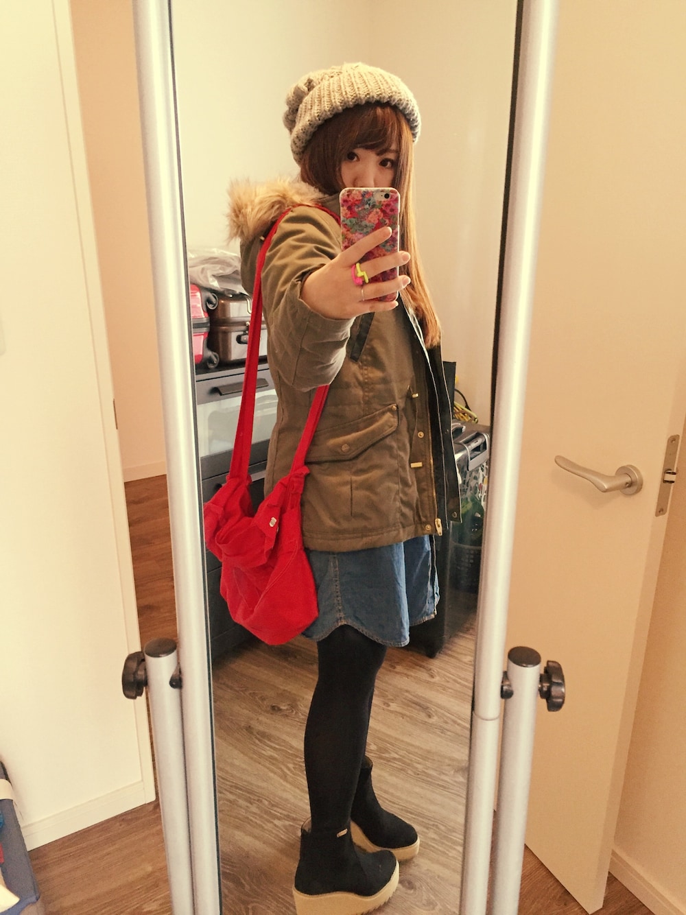 「1人カラオケ、zucca、FRAPBOIS、mercibeaucoup,、ユニクロ、coen、ZARA」｜「ZARAのアイテム（モッズコート、グリーン系）」を使った、よーこっこさん（レディース・152cm）の冬コーディネートの1枚目の写真