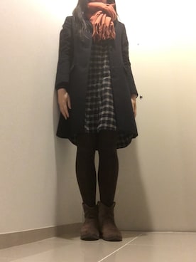 「チェックワンピース」｜「アイテム（チェスターコート）」を使った、mochiさん（レディース・157cm）の冬コーディネート