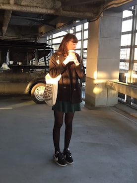 「黒タートルネック」｜「アイテム（アナログ腕時計）」を使った、ya-chanさん（レディース・164cm）の冬コーディネート