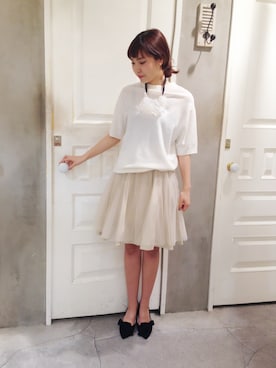 「カシミヤ」｜「アイテム（アクセサリー）」を使った、manami Kinoshitaさん（レディース・163cm）の冬コーディネート