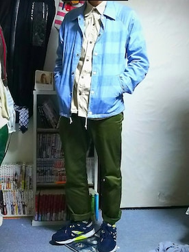 「BLUE WORK（ブルーワーク）のアイテム（パンツ）」を使った、ponさん（メンズ・166cm・20代）の秋コーディネート
