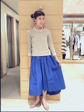 「アイテム（バレッタ/ヘアクリップ）」を使った、瀧ヶ崎志帆さん（レディース・166cm）の春コーディネート