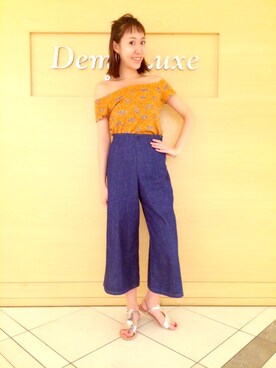 「アイテム（サンダル）」を使った、瀧ヶ崎志帆さん（レディース・166cm）の春コーディネート