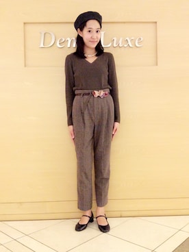 「Vネック」｜瀧ヶ崎志帆さん（レディース・166cm）の秋コーディネート