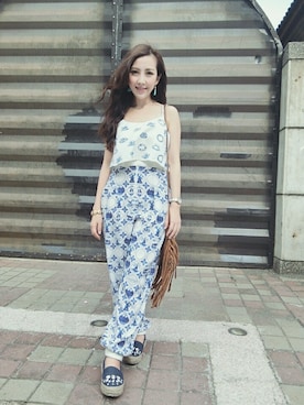 Momo Liuさんのコーディネート