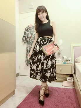 Momo Liuさんのコーディネート