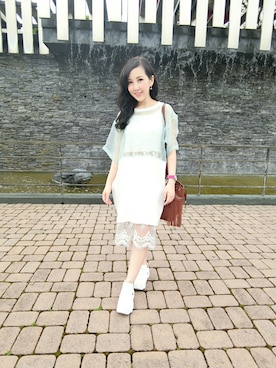 Momo Liuさんのコーディネート