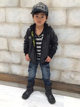 「ブーツイン」｜「アイテム（ナイロンジャケット）」を使った、mokkiさん（キッズ・110cm）の冬コーディネート
