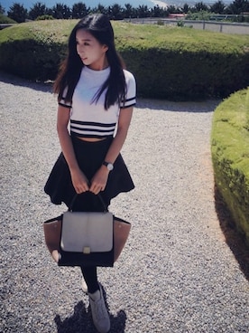 「Piagetのアイテム（アナログ腕時計、ブラック系）」を使った、Yuki Cheungさん（レディース・160cm）の夏コーディネート