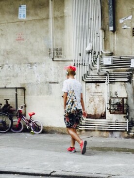 余震東個東さんのコーディネート