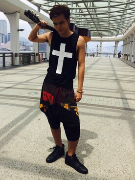 余震東個東さんのコーディネート